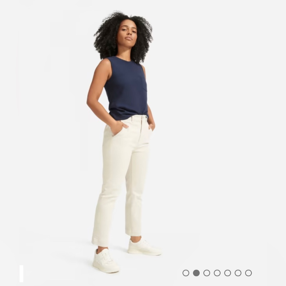 Everlane the slim leg crop pant in sandstone